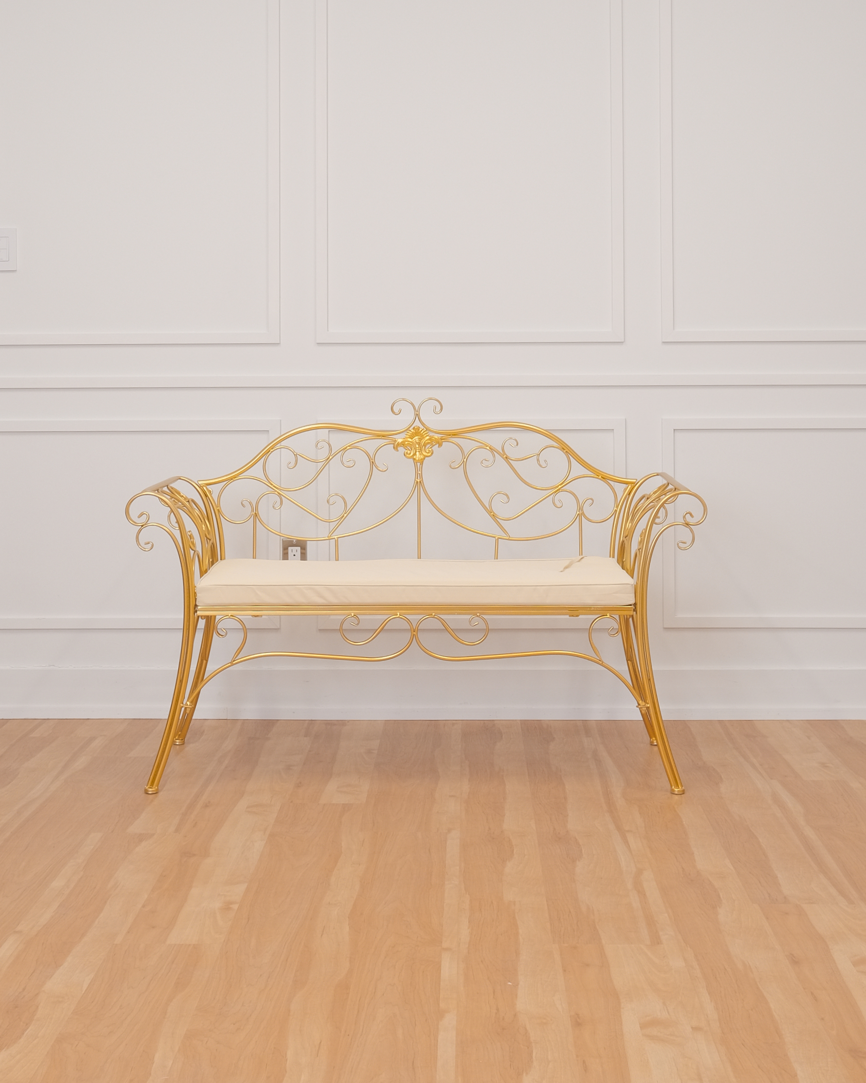 Seating – Gold Bench Seating – Gold Bench