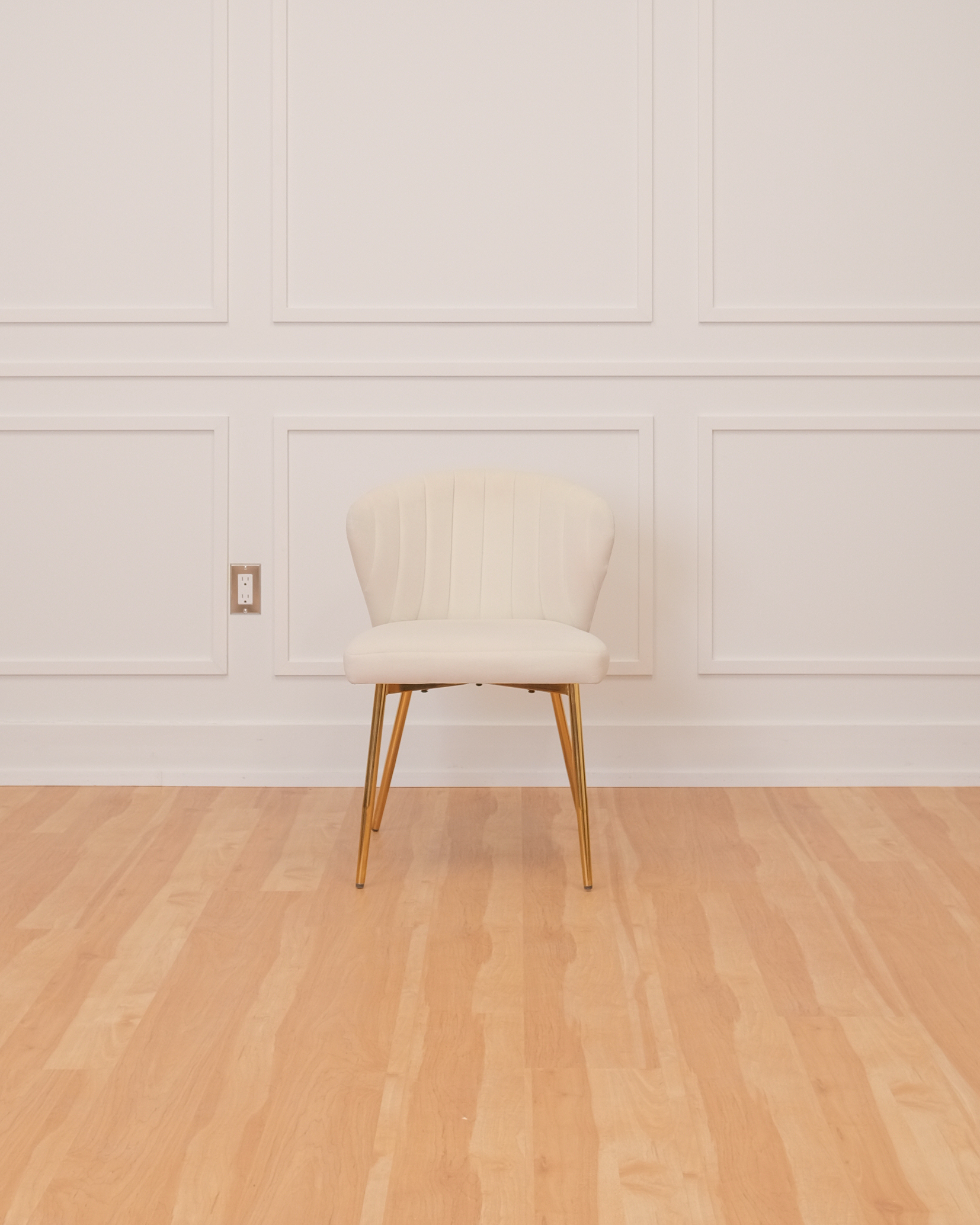 Seating – White Sofa Chairs Seating – White Sofa Chairs